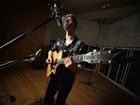 Alex Riabov - Pleasant Things (Live Performance)