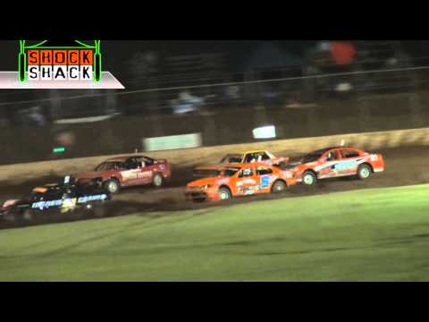 Modified Sedans - Heat 6 - Kings Royal - Kingaroy Speedway - 25.01.14