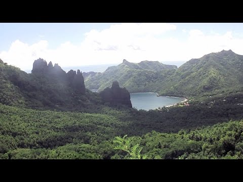 49. Flying back to the Marquesas: Nuku Hiva
