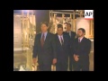 West Bank - Arafat Pledges To Gore To Fight Terror