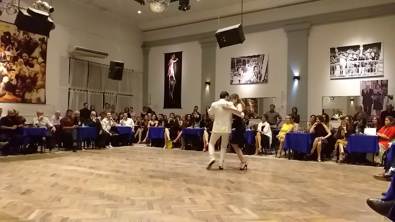 Demian Garcia y Nadia Yohnson