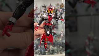 【1分ポージング】真骨彫SHフィギュアーツ仮面ライダーキバ #ポージングレビュー #kamenrider #shfiguarts #kamenriderkiva #shorts #真骨彫製法
