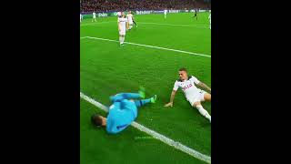 Download lagu Impossible Goal-line Saves 🥶 mp3
