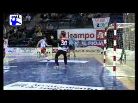 Naturhouse La Rioja 32 - BM. Alcobendas 23