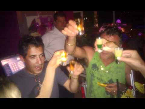 Jax panik - Get up [A Bender of note]