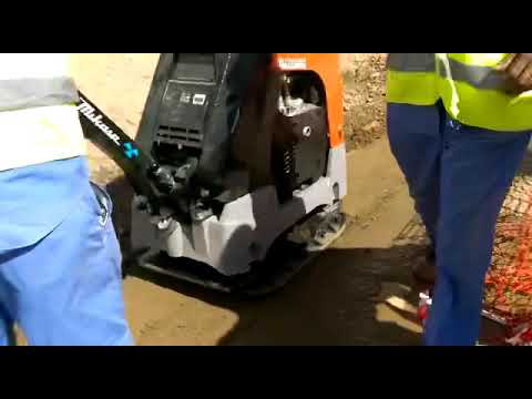 Mikasa MVH-508DSZ (Hatz Diesel Engine) Reversible Plate Compactor