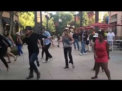 Dance Mob Nation - Art and Chris Proposal Flash Mob