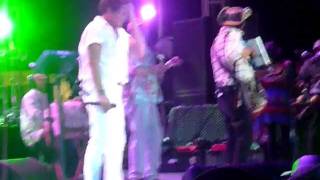 Carlos Vives Momentos de Amor-Binomio de Oro.MOV