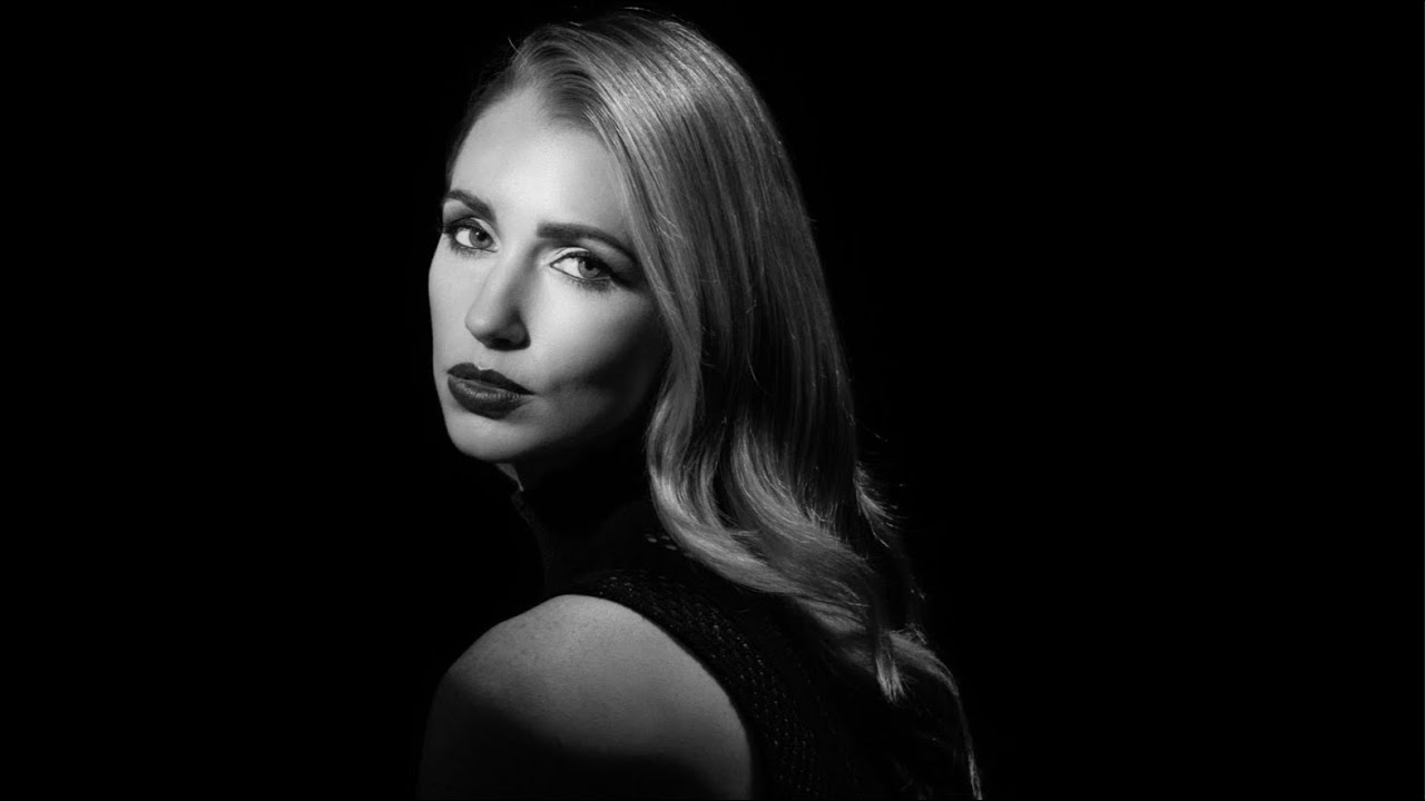YouTube video - ROGUE Flash Grid 3v1 vošinová předsádka