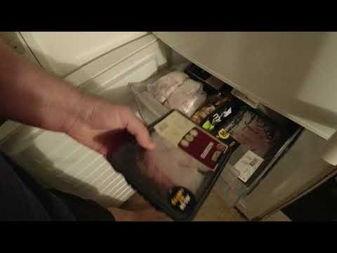 MongoTV_5967 - Min Aftensmad - DANISH MUKBANG - Del 1 - SVINEKOTELETTER Med KARRY RIS og KETCHUP