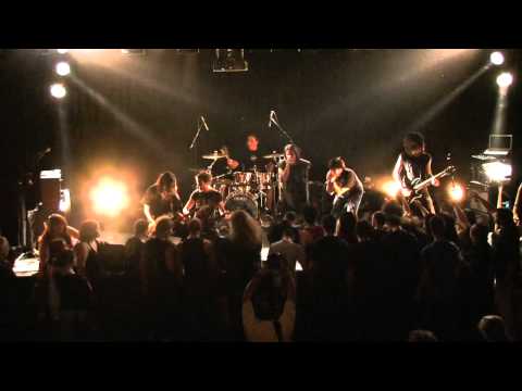HELL FLAWLESS - HERESY (GRENIER A SONS CAVAILLON - LIVE)