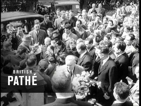 B & K Pay Their Respects Aka Bulganin And Krushchev Pay Their Respects (1956)