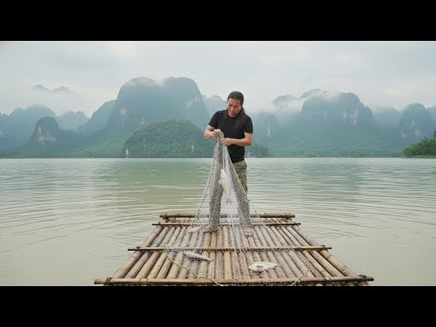 Fishing Skills with Nets & Wild Foraging: Survival Alone | EP.507