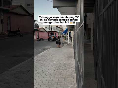 Tetangga saya membuang TV ini ke tempat sampah… tanpa tahu bahwa TV ini masih menyimpan sebuah rahas