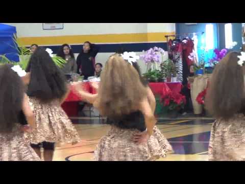 Kawailehua(KHO) -  A'oia - Adv Na Wahine - Winter Ho'ike 12/15/13