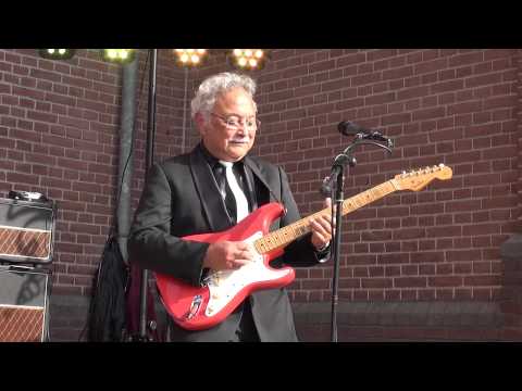 The Red Strats - Rounding the cape