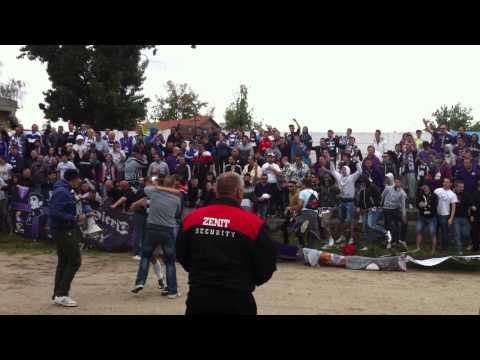 Unirea Sânnicolau Mare - ASU Politehnica Timișoara. Bucuria în urma primului gol marcat de Iorgovan