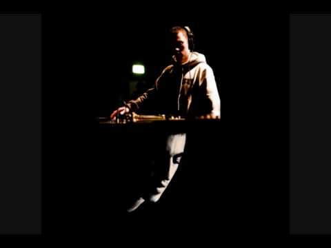 Geeneus - Now Is The Time (Skreamix)