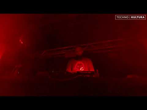 TK Love Parade Hornet