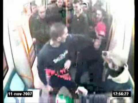 Video del Asesinato de Carlos Palomino en el Metro de Madrid