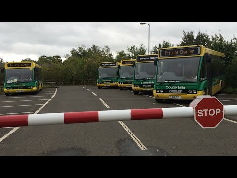 County Links buses at Stratford up-on avon Park & ride