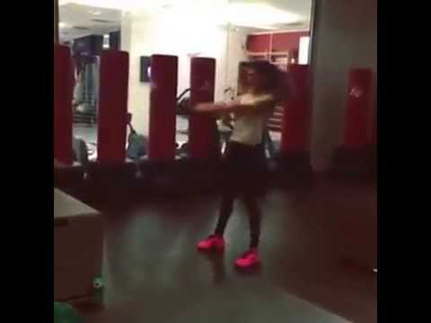 Gli allenamenti di belen rodriguez