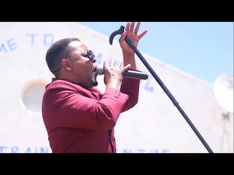 Justice Mofoleng - Live Music