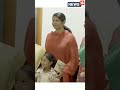 Kanimozhi Advices Little Girl கால்ல விழக்கூடாது சரியா ச�