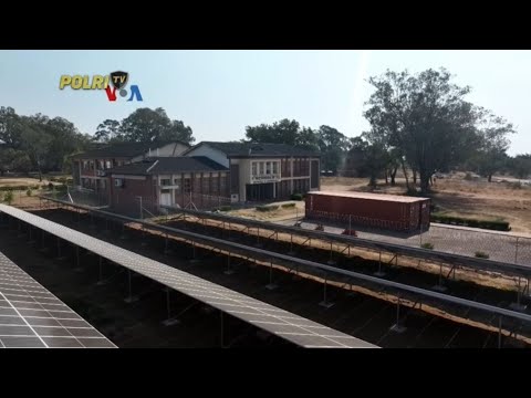 VOA - SERIBU PUSKESMAS DI ZIMBABWE MENDAPAT LISTRIK SURYA