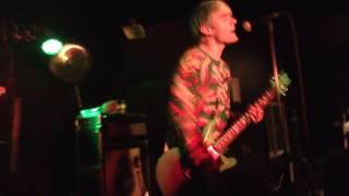 Hawaii (Stay Awake) - Waterparks (26/02/17)