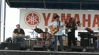 Daryle Singletary " Real estate hands "