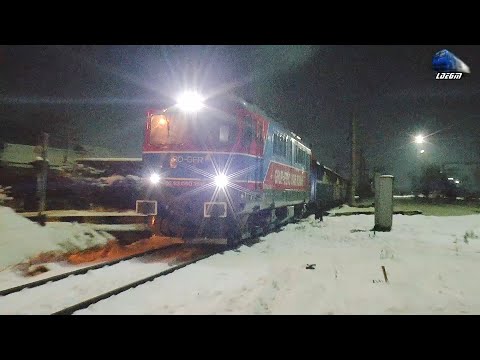 ND2 60-1515-5 & Marfar GFR Freight Train in Noapte/Night in Gara Suceava Station - 10 February 2021