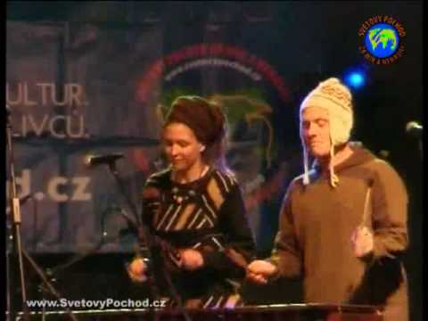 Marimba Mama - mírový pochod-václavák