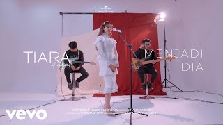 Download lagu Tiara Andini - Menjadi Dia (Live Special Anniversary) mp3