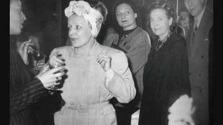 Johnny Tu N&#39;es Pas Un Ange - Edith Piaf