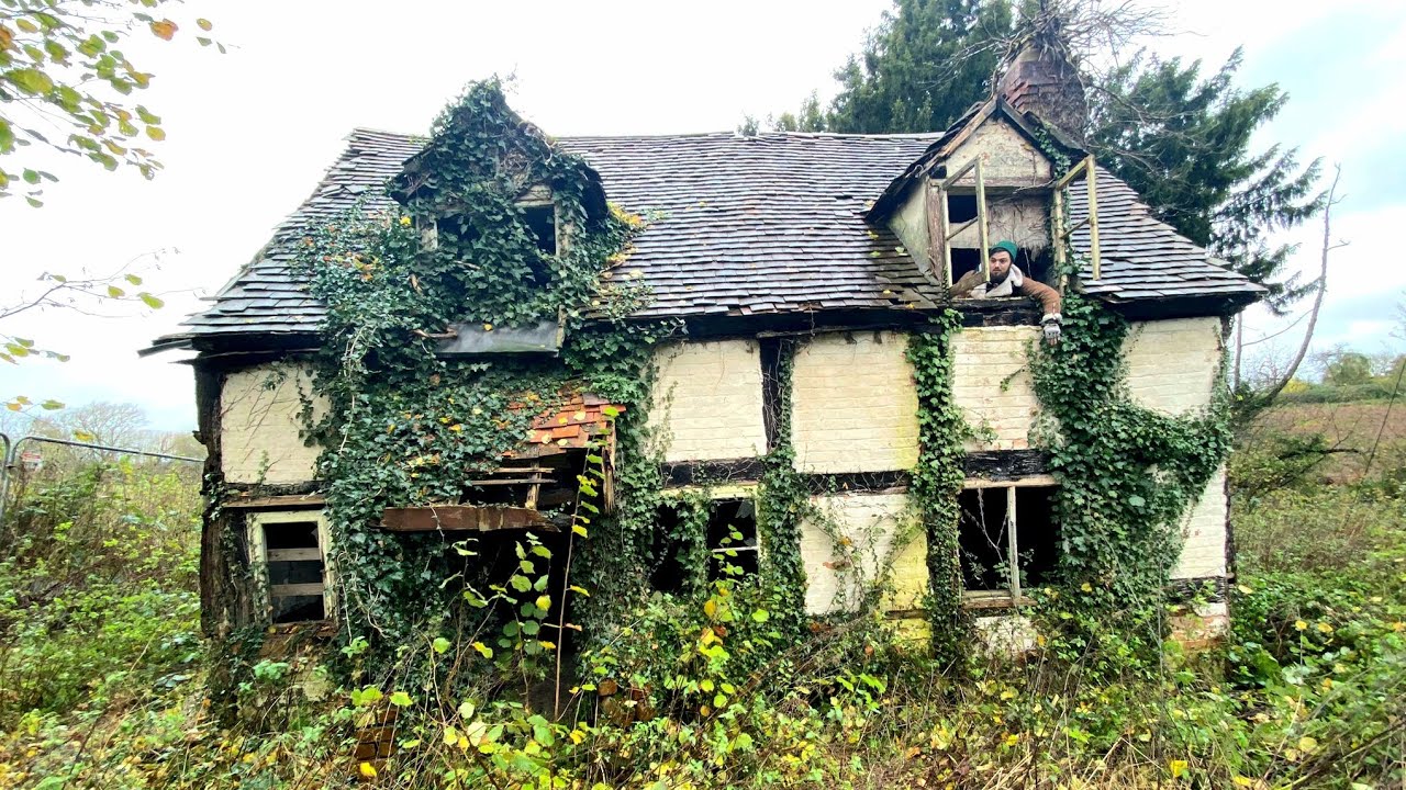 We Found An ABANDONED Fairy Tale Cottage Left To Rot