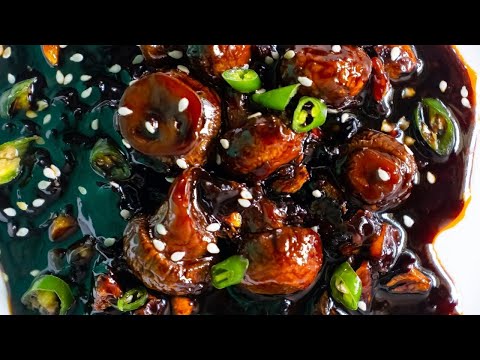 Sriracha Balsamic Glazed Mushrooms Recipe || Vegetarian Thanksgiving Side Dish