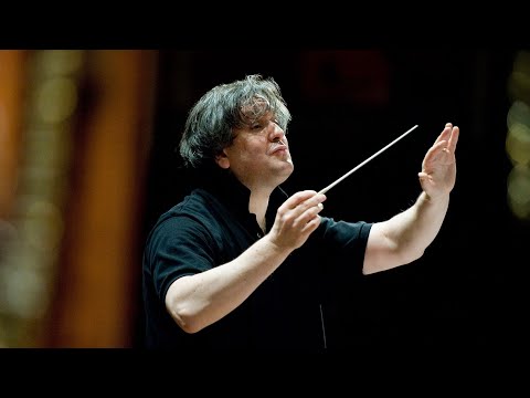 The Marriage of Figaro - Overture (Mozart; Orchestra of The Royal Opera House, Antonio Pappano)