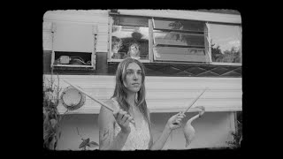 Merce Lemon – “Backyard Lover”