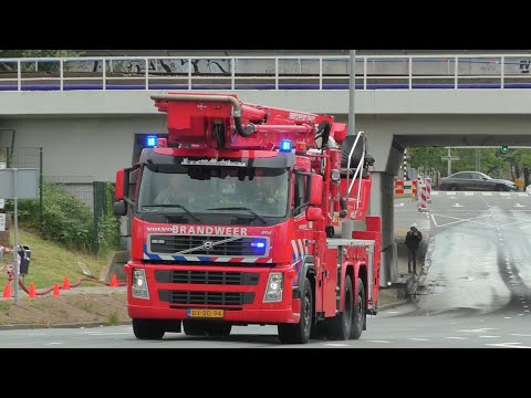 Brandweer Schiedam met spoed onderweg naar meerdere Meldingen Tijdens de Opendag in Schiedam