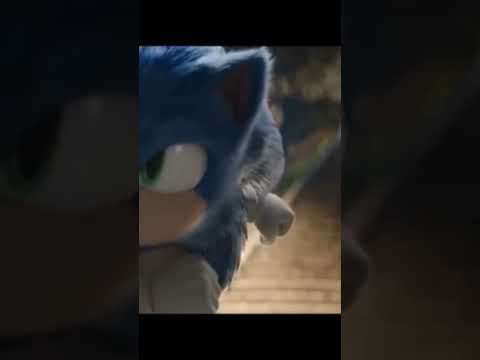 Knuckles has a “talk” with Sonic.