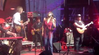 Nicki Bluhm and the Gramblers - "Heartache" (live at Mountain Jam 6/5/15)