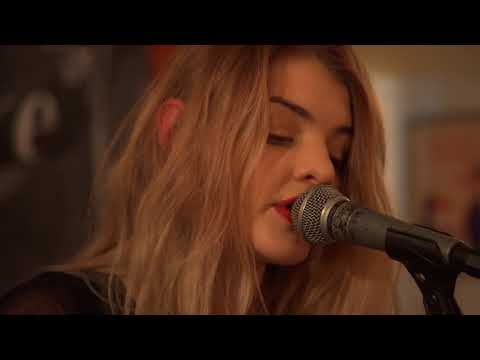 Luvia - Lovelust - Live @ Folklore Sessions