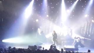 Grimes - Scream (feat. Aristophanes) (Live in Terminal 5 - 16/11/15)