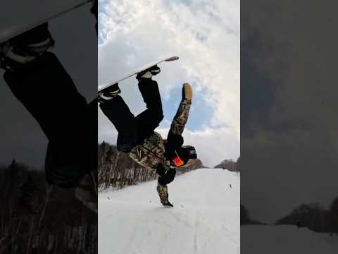 Front angle or follow??? #behappy #snowboard #mountsnow