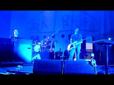 Coldplay Live Atlas @ Eventim Apollo, Under 1 Roof Concert (19/12/2013)