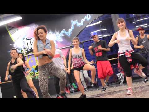 Whine and Kotch / choreo and steps - Dancehall Ceci Schroeder - Argentina
