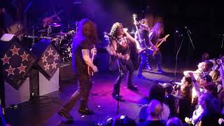SKID ROW - Piece Of Me / Livin&#39; On A Chain Gang (Live)