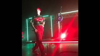 GUCCI LINEN - Blackbear Live- DEAD 2 THE WORLD TOUR