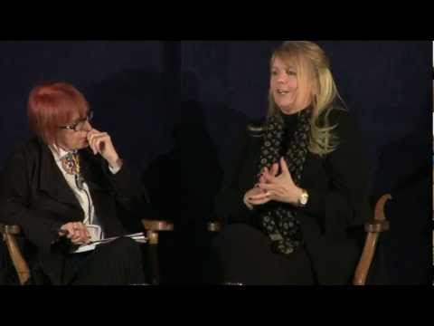 download lagu mp3 mp4 Shari Low, download lagu Shari Low gratis, unduh video klip Shari Low